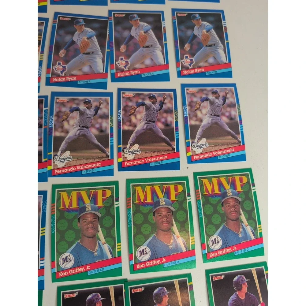 Mixed Lot of 75 Gradable Baseball Cards 1990 Leaf 1991 Donruss Bo Jackson & More